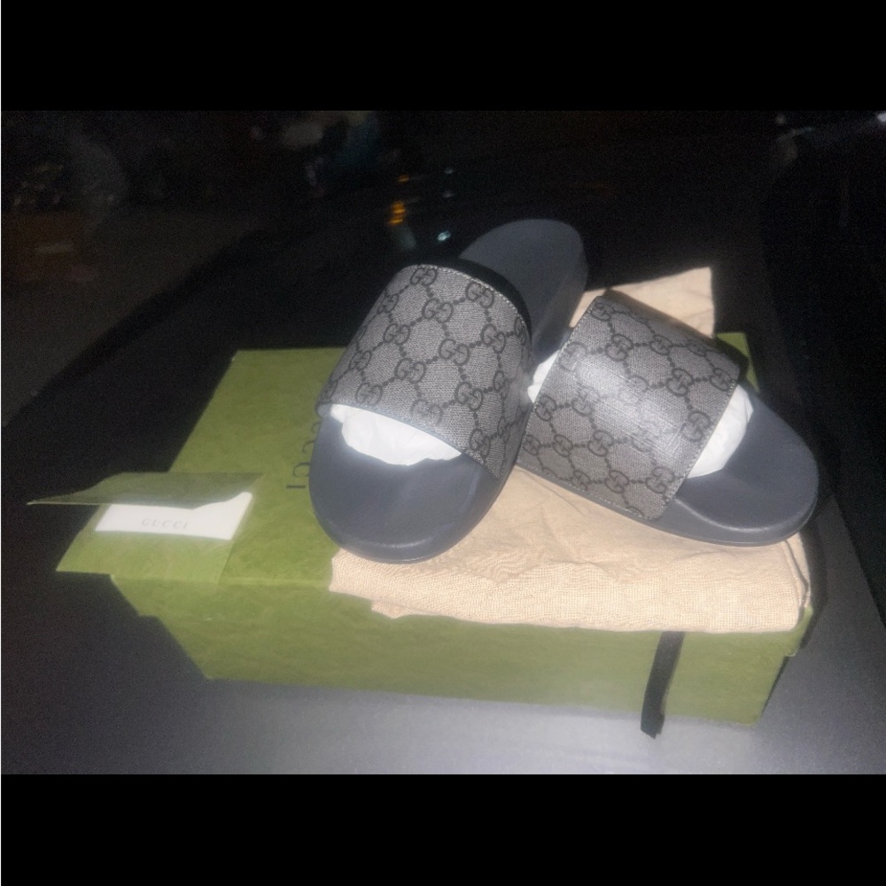 DOUBLE G GUCCI SLIDES